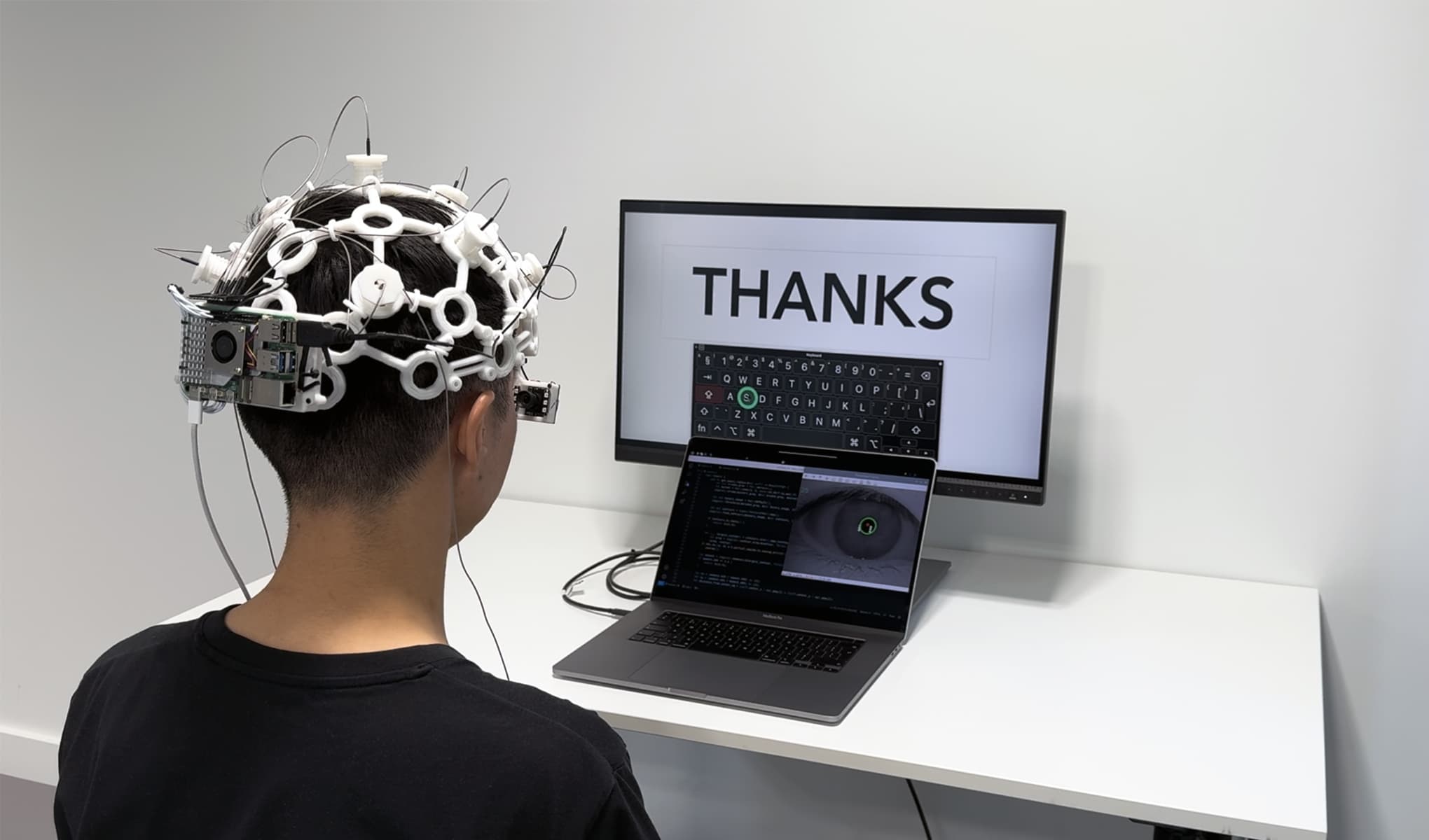 Contactless brain computer interface project image.